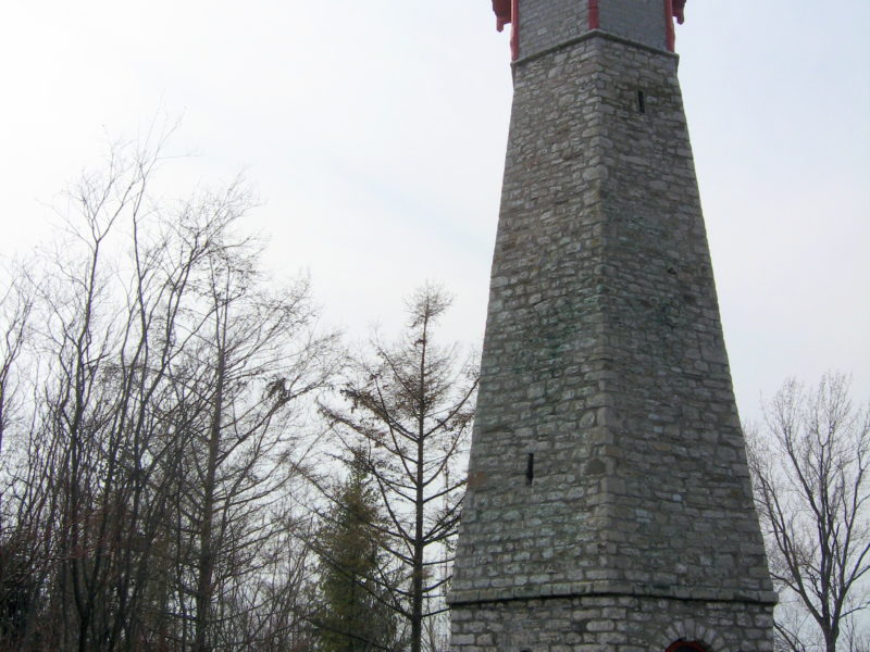 The Toronot Island lighthouse.